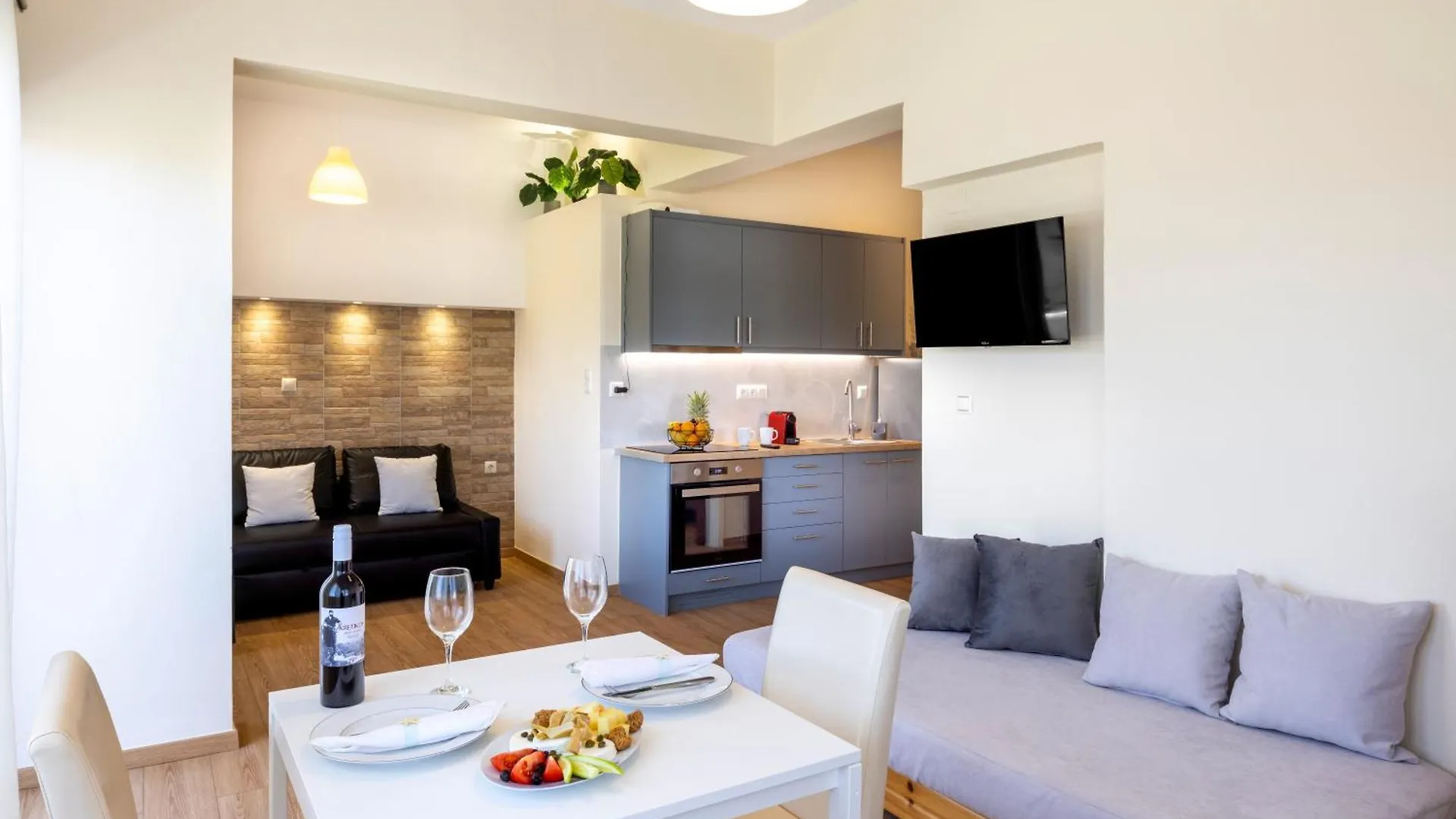White Lily Apartment Rethymno