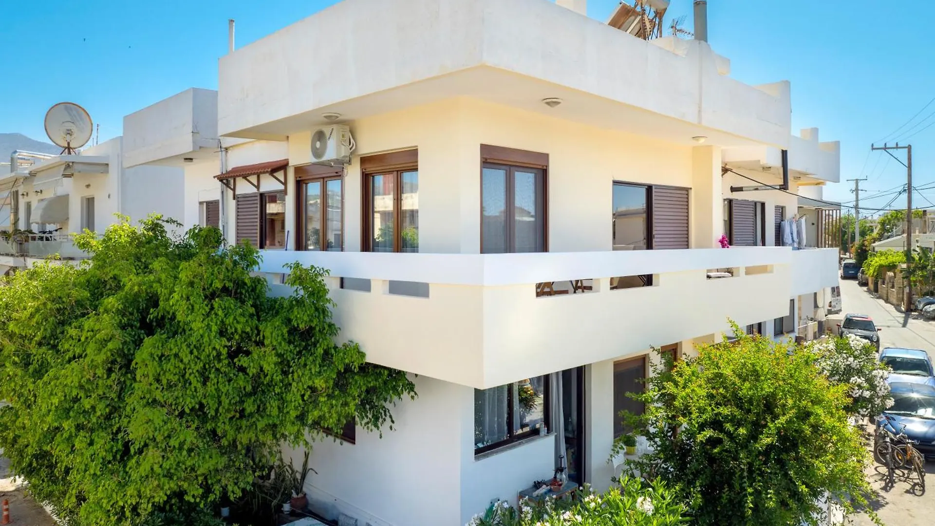 White Lily Apartment Rethymno